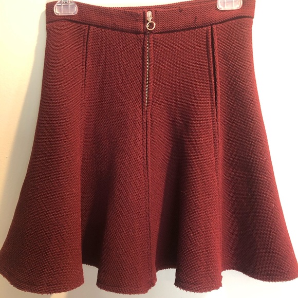 Zara skirt - Picture 2 of 4